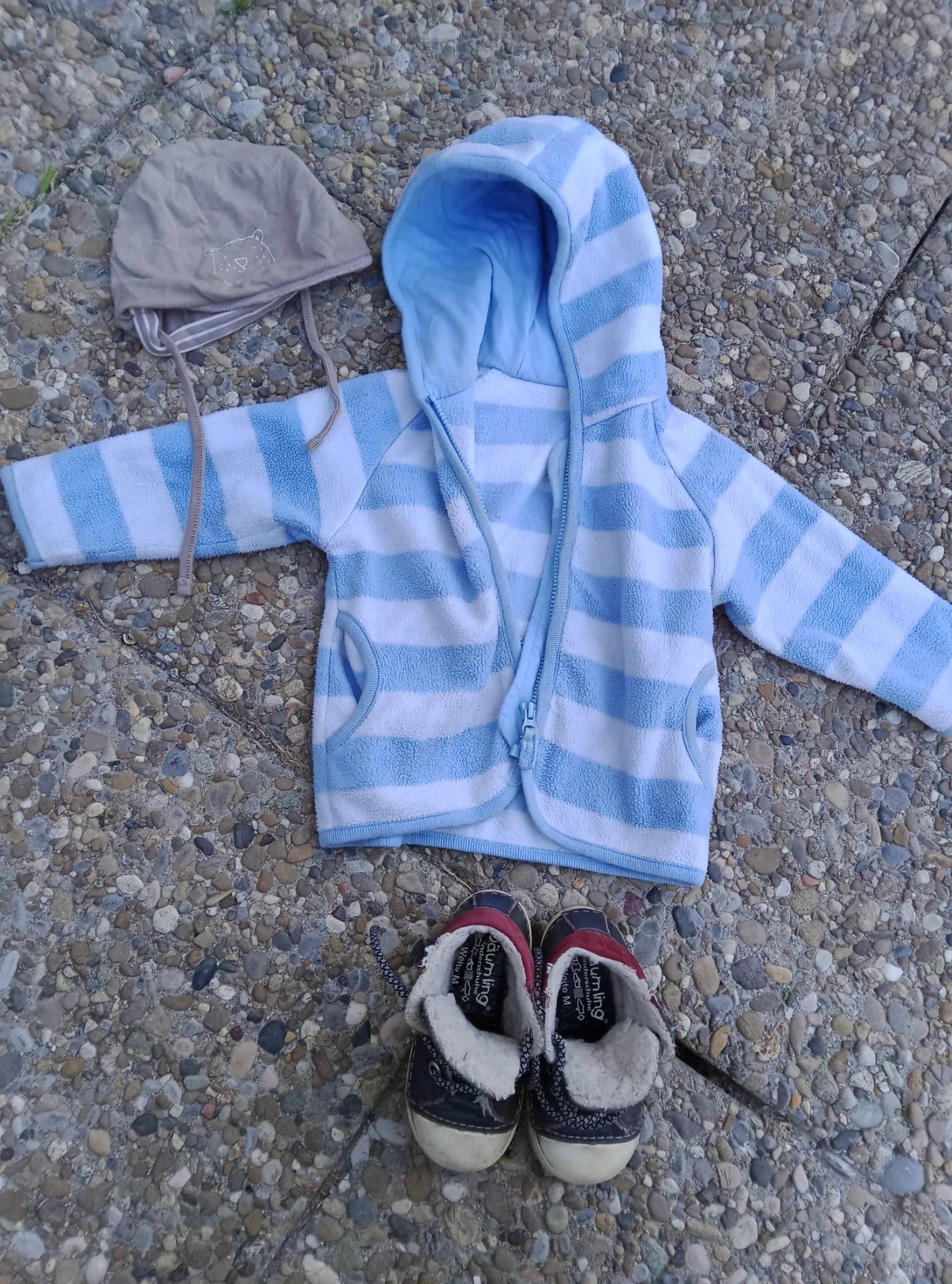 Kinderschuhe Gr.21 + Hoodie blau-weiss kariert schön warm