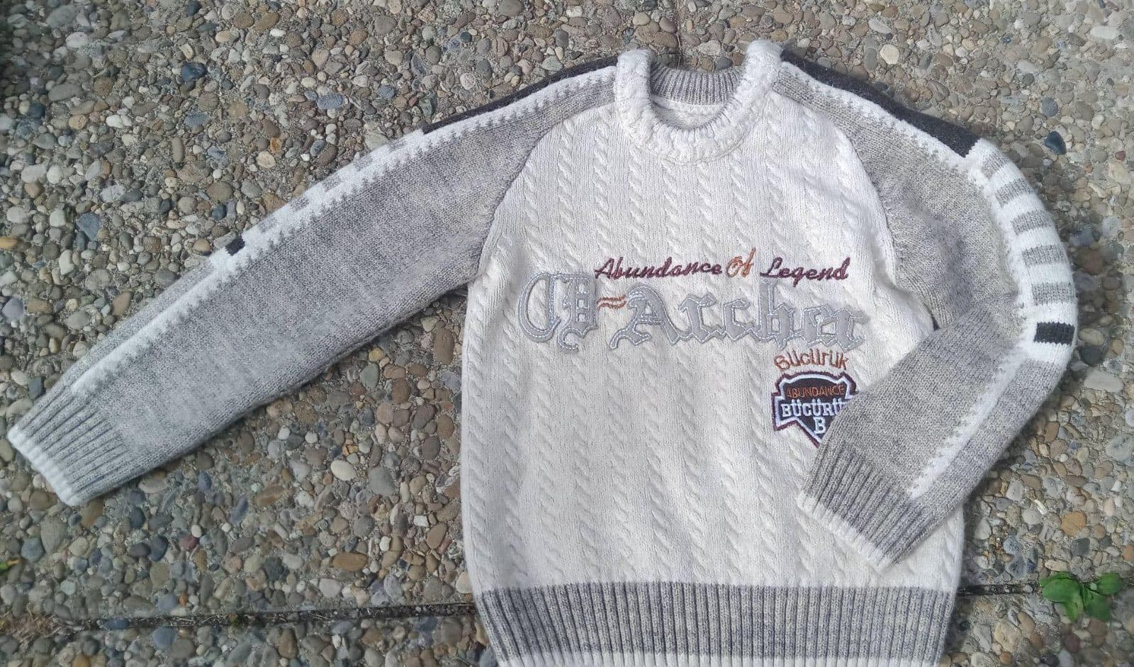 Kinder-Pullover schön warm grau-weiss gr 86