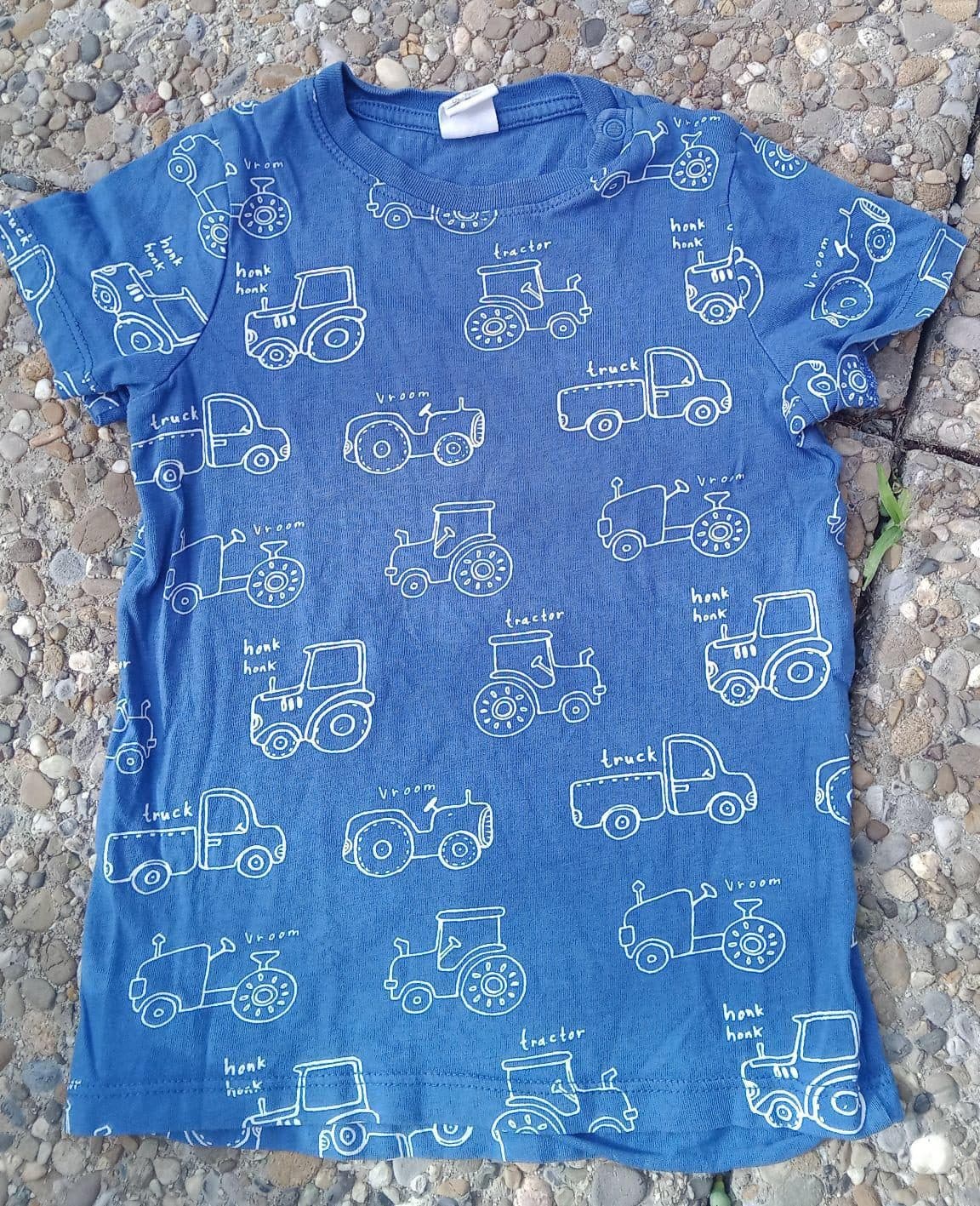 Blaues Kinder-T-Shirt mit Traktor gr 86