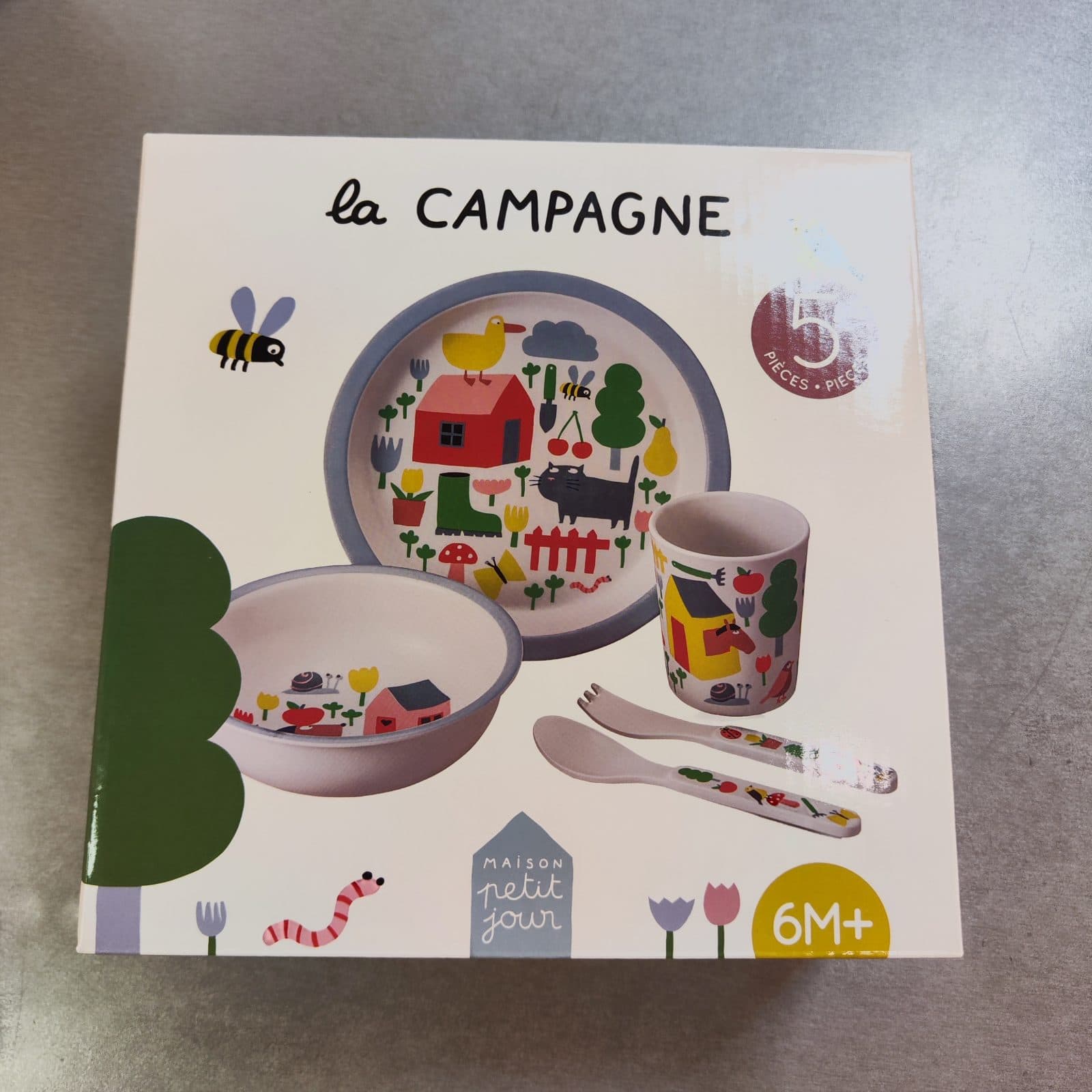 Verkaufe ein neues und originalverpacktes 5-teiliges Kindergeschirr-Set „la Campagne“ (The Countrysi — Foto 2